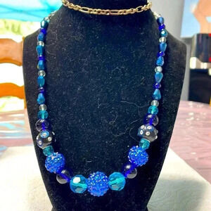 Vintage blue beaded necklace